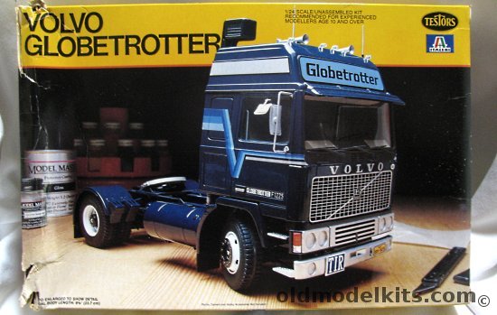 Testors 1/24 Volvo Globetrotter Semi Truck, 711 plastic model kit